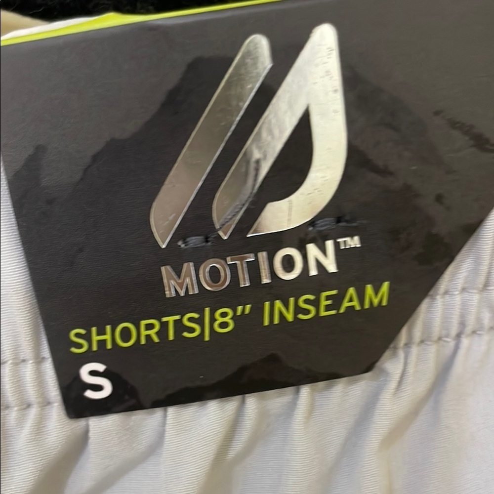 Athletic Gray Shorts with Elastic Waistband and Relaxed Fit inseam 8 inches - Picture 5 of 8